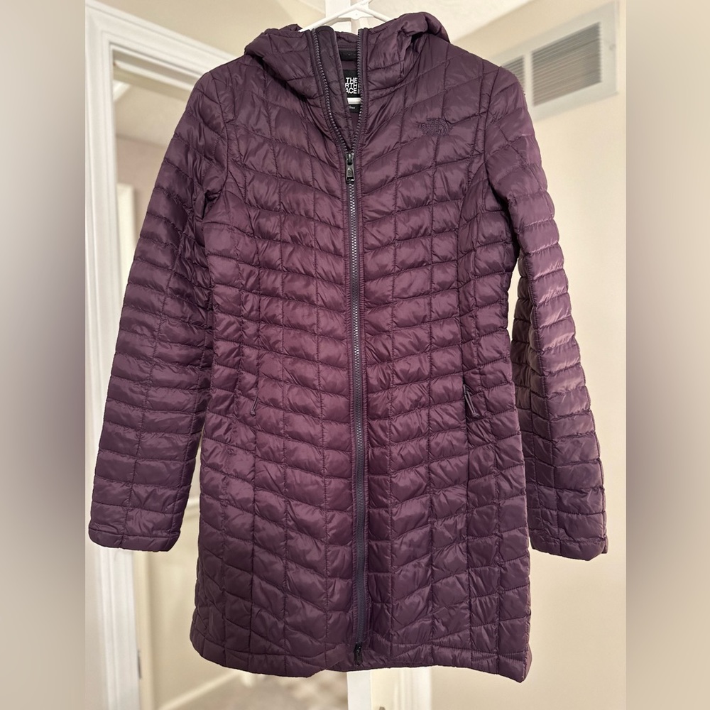 EUC women’s North Face Thermoball Eco Parka, purple, size small